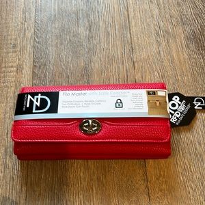 New Directions Wallet with RFID Protection NWT.  This wallet/organizer unused!